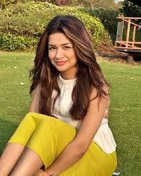 Avneet Kaur Bio, Height, Age 2024: The Rise of a Young Star