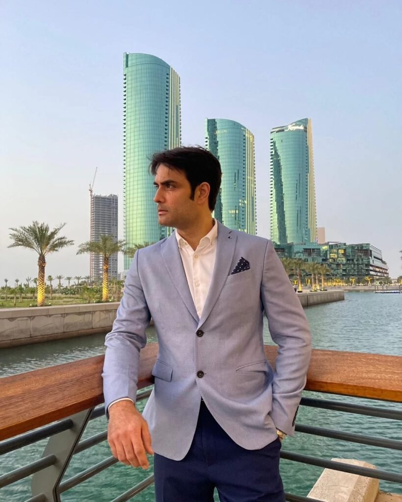 Vivian Dsena Biography: Age, Height Family, Religion, Wife, Career 2024