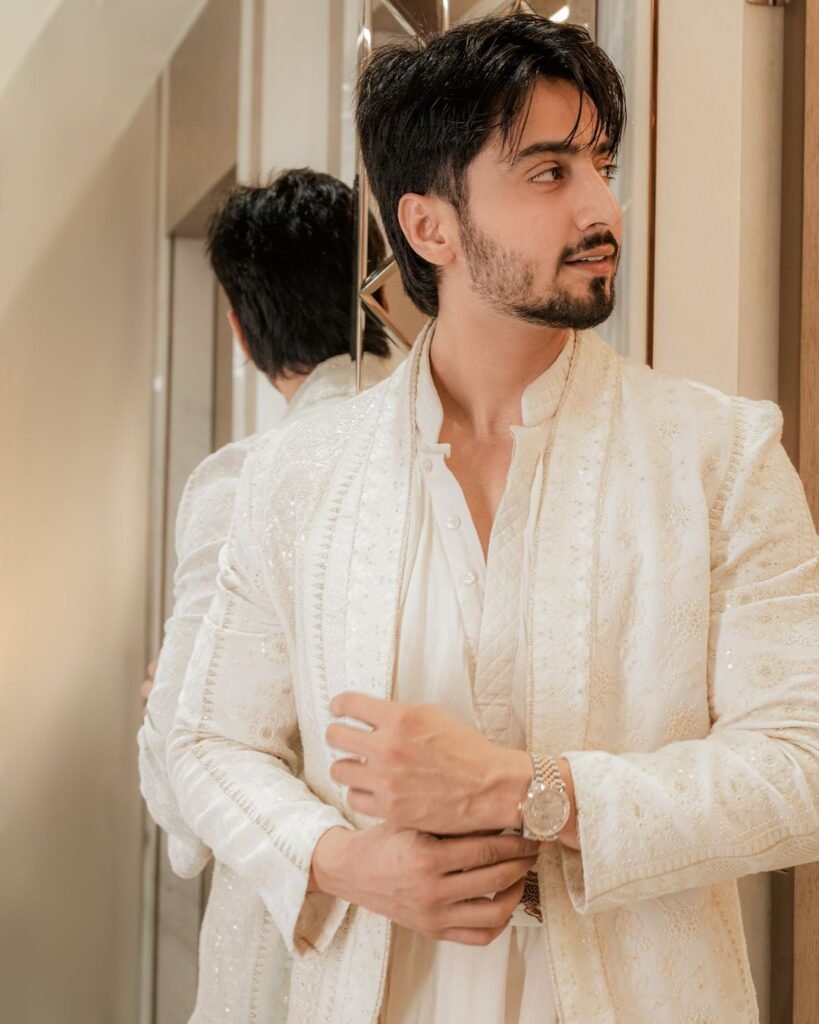 Faisal Shaikh (Mr. Faisu): Age, Girlfriend, Family, Biography